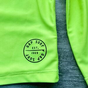 Gap Surf Neon Yellow Rash Guard. EUC. size 5Y